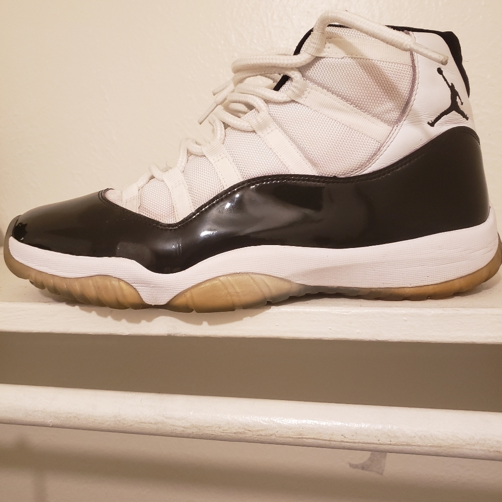 Jordan 11 (Concord)